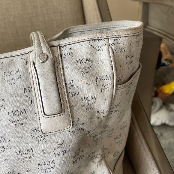 Authentic MCM large vintage tote bag (E01) - Picture 12 of 16